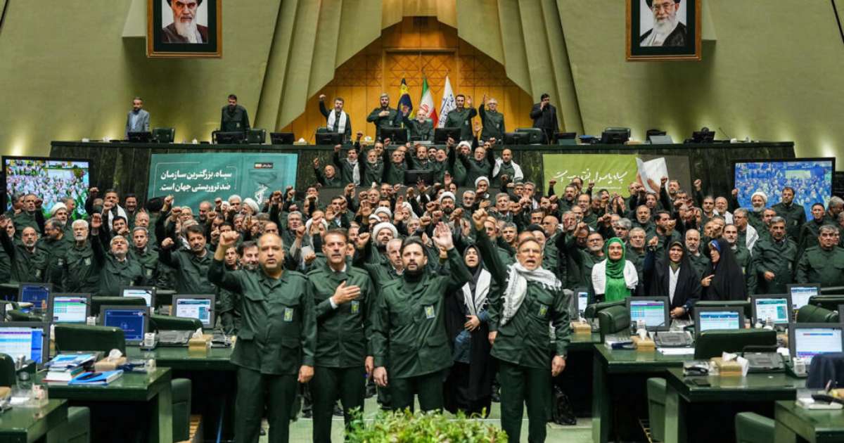 Tensão no Oriente Médio: diplomacia acelera negociações contra possível ação militar dos EUA no Irã