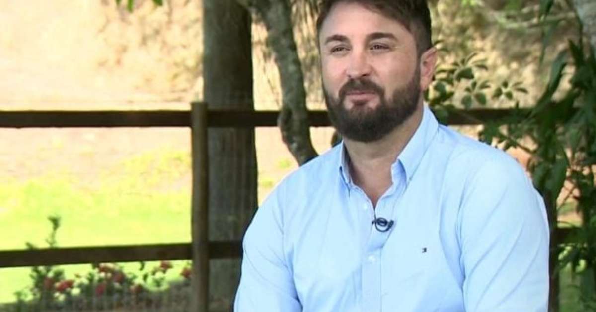 Leandro Machado, ex-astro de Flamengo e Internacional, deixa comando em SC por acusações de crime sexual