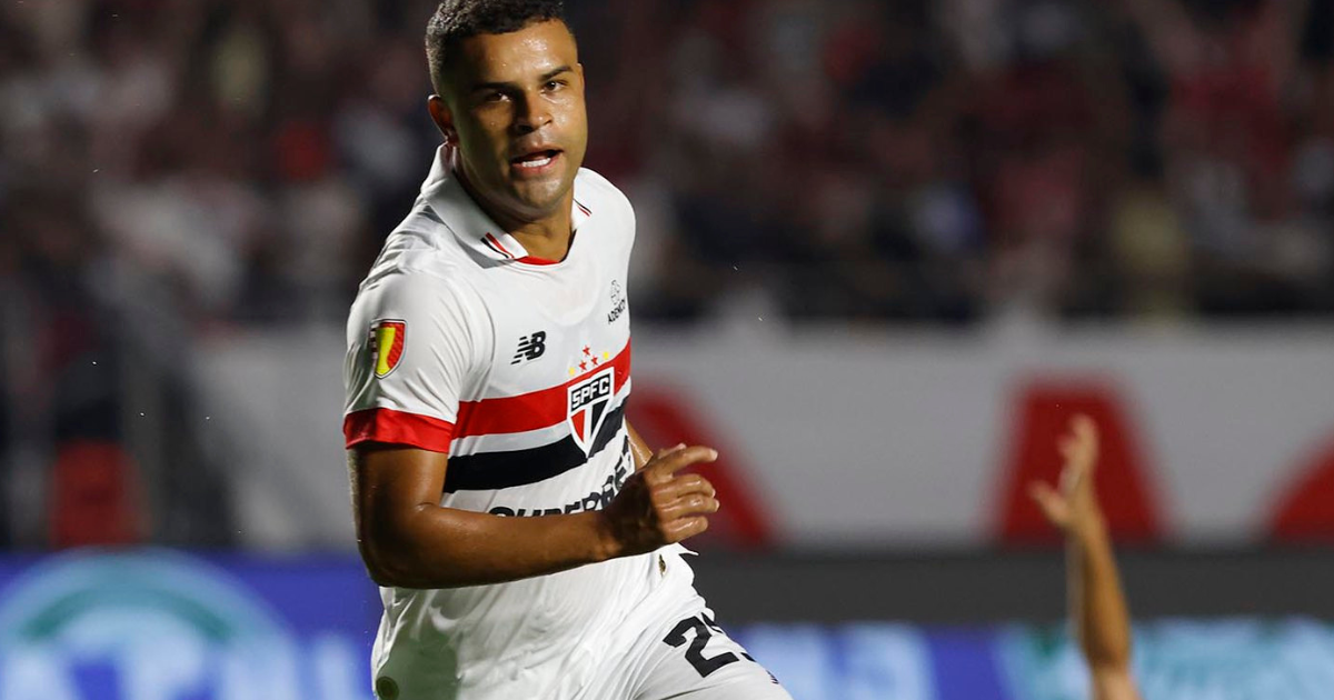 Após negociação frustrada com o Corinthians, Alisson entra no radar de outro rival