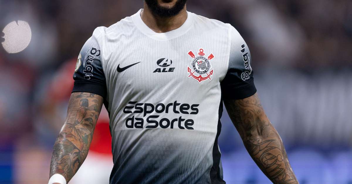 Corinthians busca reforço com jogador que foi companheiro de Memphis na Europa