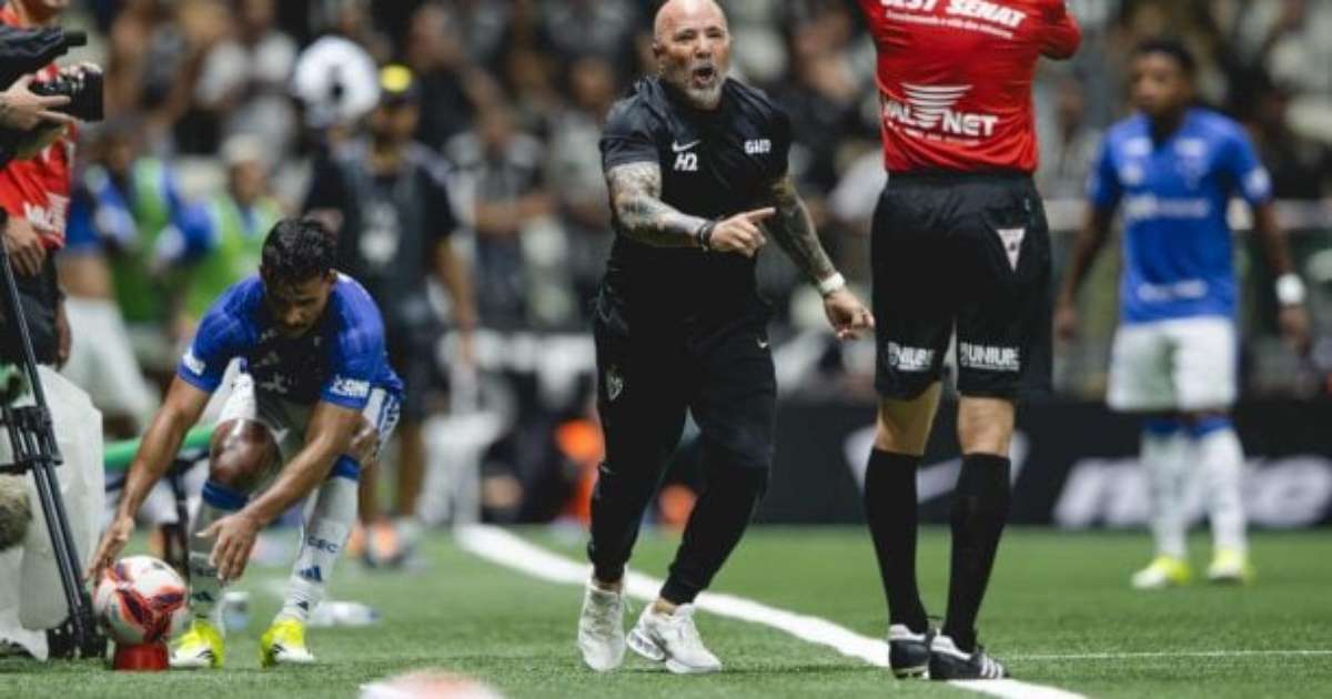 FMF Reconhece Erro Arbitral em Pênalti Controverso no Clássico Mineiro