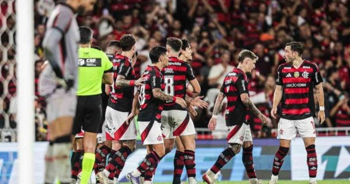 Flamengo e Vitória se enfrentam após histórica goleada na era dos pontos corridos