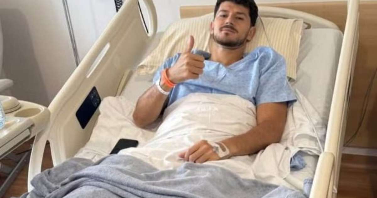 Hugo realiza cirurgia no joelho e inicia processo de recuperação no Corinthians