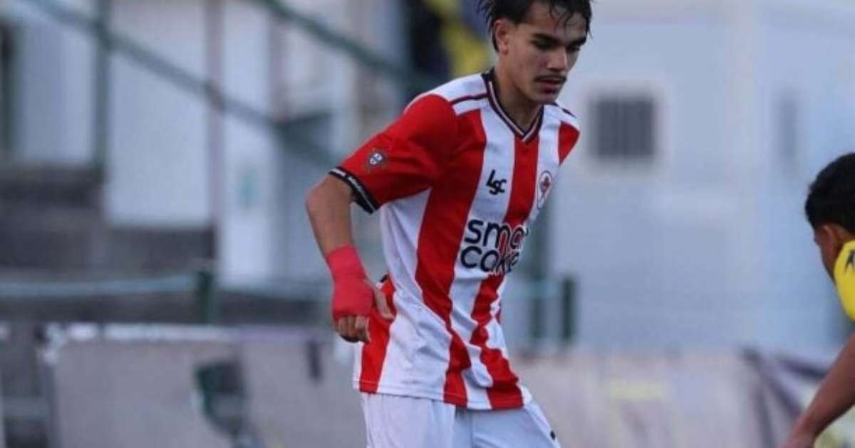 Lembra dele? atacante ex-Flamengo se isola-se na artilharia de divisão de Portugal!