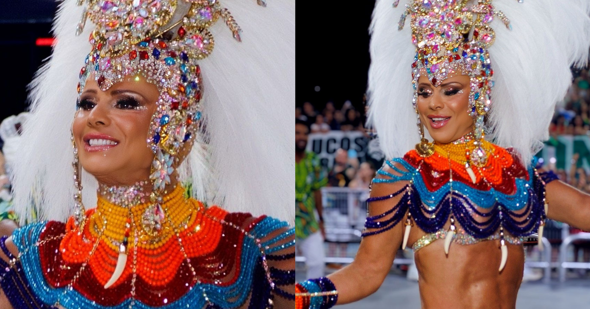 Saradíssima, Viviane Araujo recria fantasia de 2012 e desfila na Mancha Verde, rebaixada para a segunda divisão do Carnaval de São Paulo. Veja fotos!