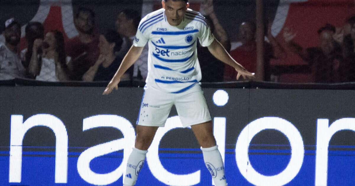 Tite celebra triunfo e revela ambição de deixar legado no Cruzeiro