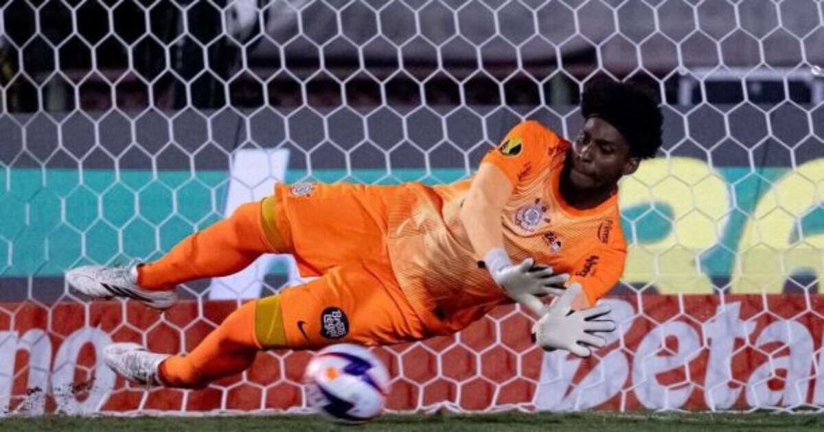 Hugo Souza brilha novamente e consolida sua presença como o 