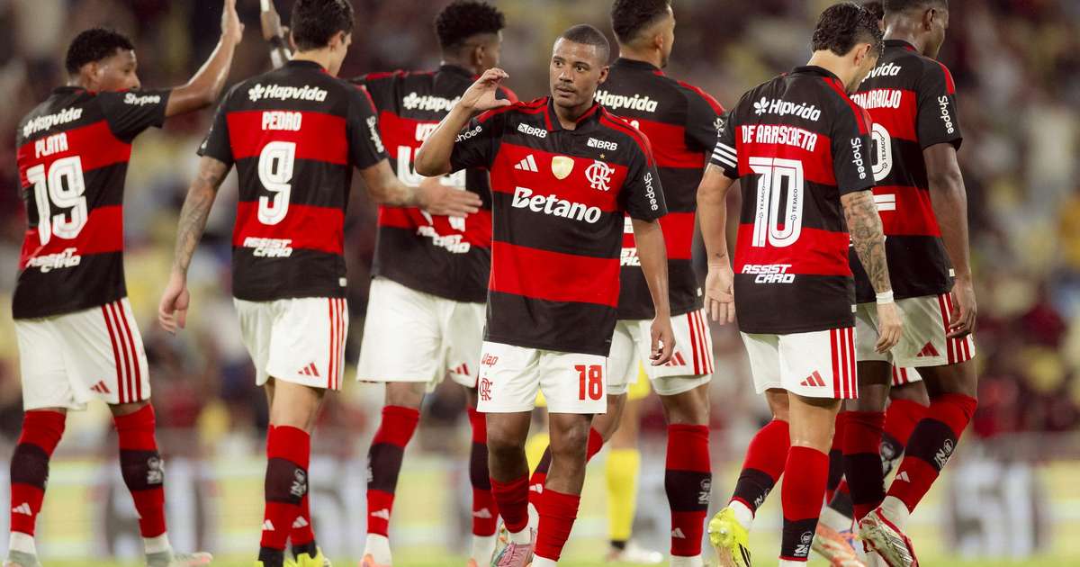 Flamengo supera Madureira, mas desempenho deixa torcida em busca de mais