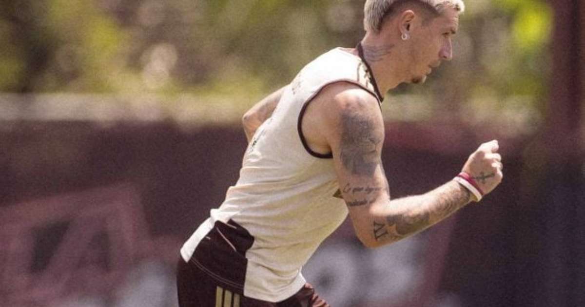 Varela reconhece pressão no Flamengo e aposta em reação decisiva contra o Lanús