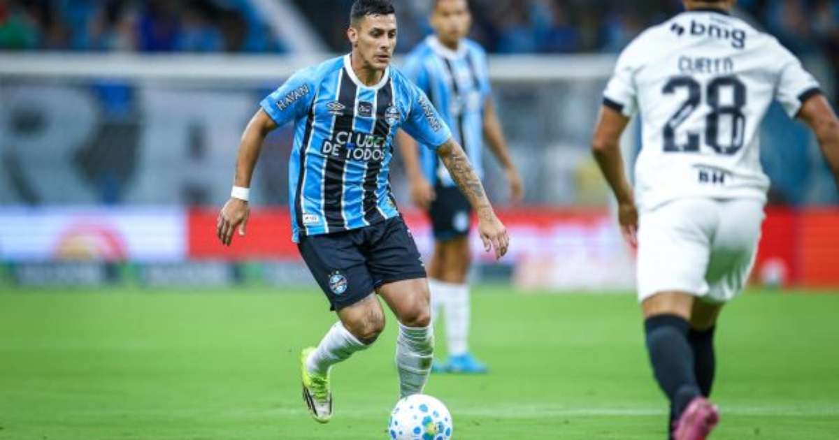 Marlon brilha com golaço e garante vitória do Grêmio sobre o Atlético-MG no Brasileirão
