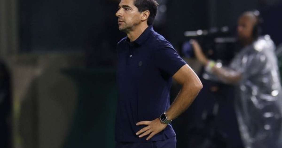 Abel Responde à Polêmica: Críticas à Arbitragem e Justificativa para Expulsão Após Triunfo do Palmeiras