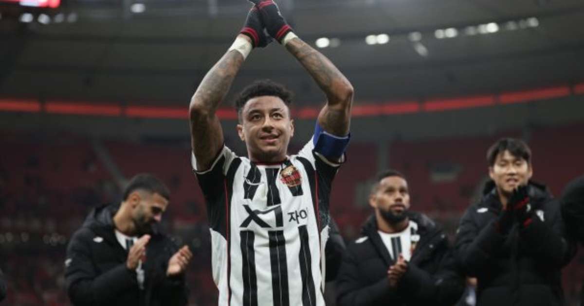 Lingard fecha pré-acordo com o Corinthians e está a caminho do Brasil!