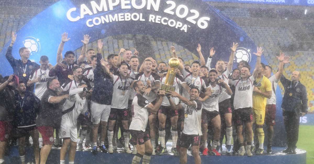 Lanús provoca Paquetá após conquista da Recopa