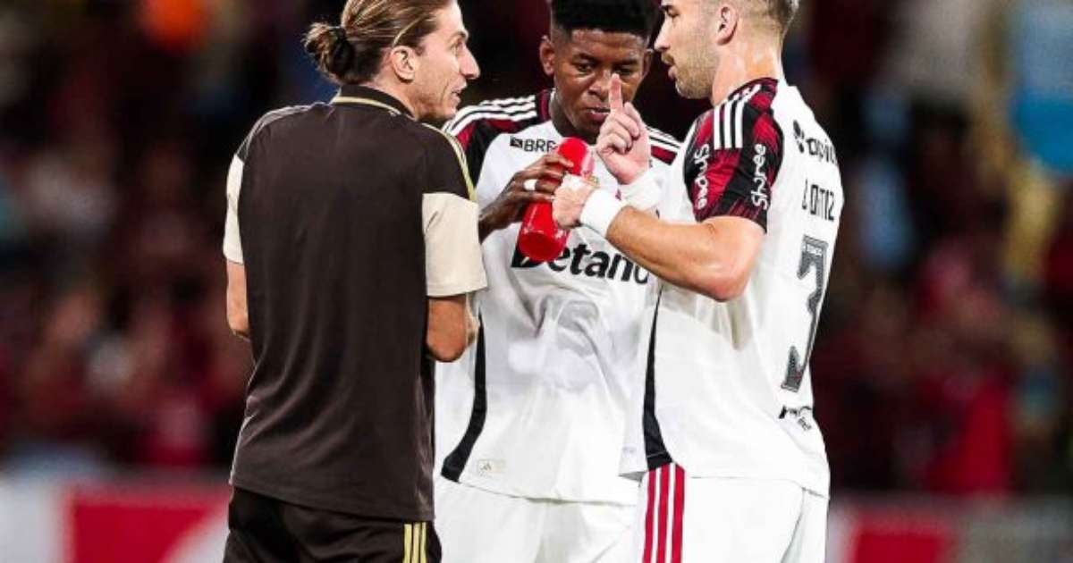 Filipe Luís Reflete sobre a Pressão no Flamengo: Dou Minha Alma em Cada Jogo