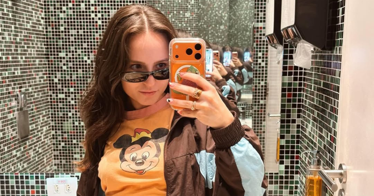 Larissa Manoela Aposta em Look Temático da Disney - estilo de vida news from Terra