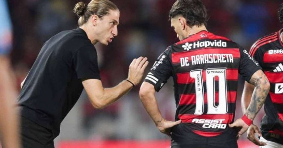 Arrascaeta Enaltece Homenagens dos Companheiros do Flamengo a Filipe Luís