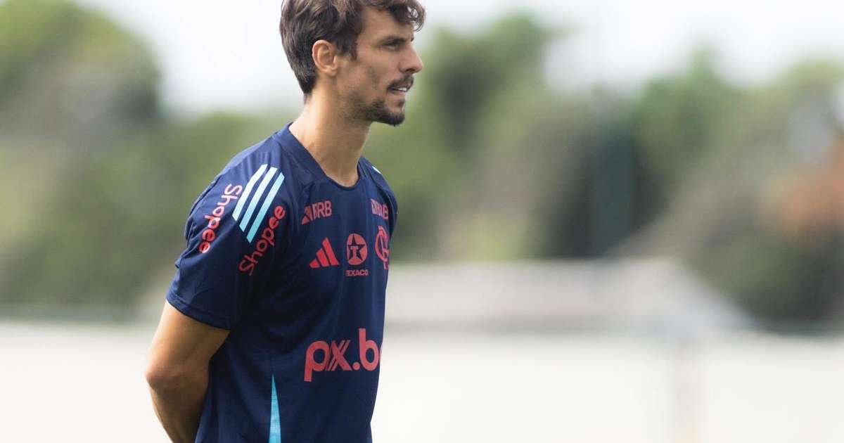 Rodrigo Caio pede demissão e deixa comissão técnica do Flamengo
