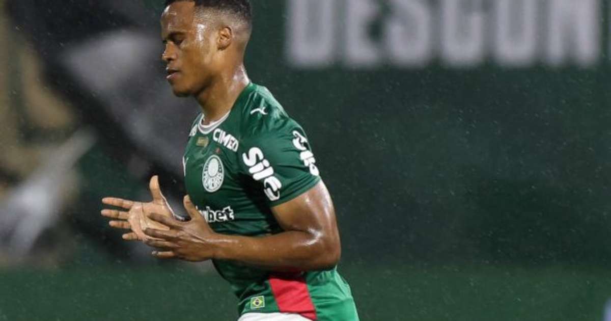 Avaliando o Desempenho de Arias: Reflexões sobre as Decisões de Abel Ferreira no Palmeiras