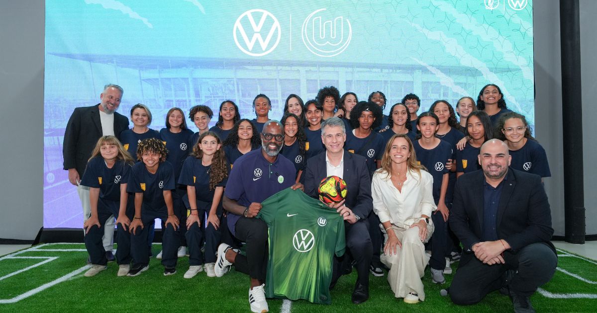 Volkswagen e Wolfsburg formam parceria para fortalecer o futebol feminino no Brasil