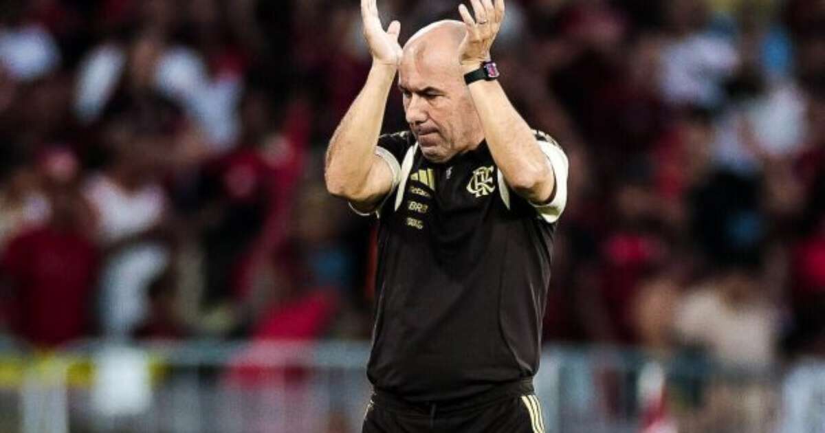 Leonardo Jardim Elogia Coesão do Flamengo e Reconhece Papel Fundamental de Filipe Luís na Formação da Equipe
