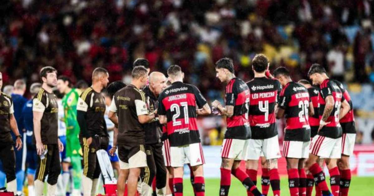 Vitória sem Brilho: Flamengo bate o Cruzeiro, mas desempenho liga sinal de alerta