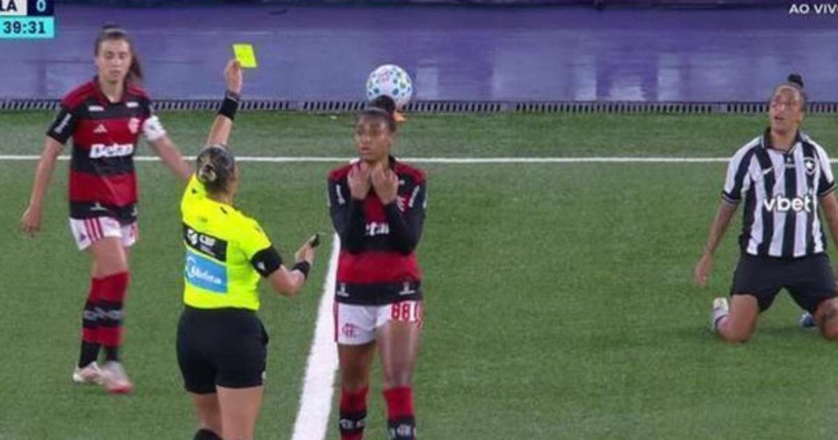 Atraso na Arbitragem marca Clássico entre Botafogo e Flamengo