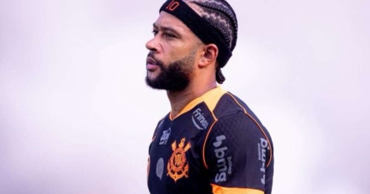 Depay Analisa Desempenho do Corinthians: 