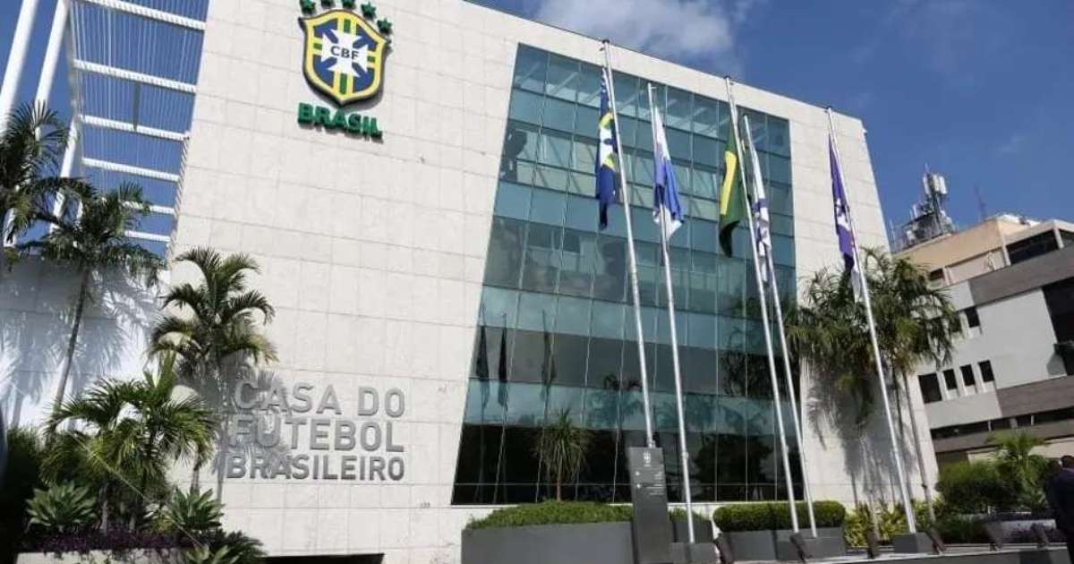 Clube protocola reclamação na CBF após arbitragem polêmica no Brasileirão