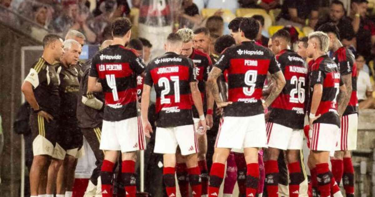 Flamengo Sentirá Ausência de Dupla Titular Contra o Corinthians