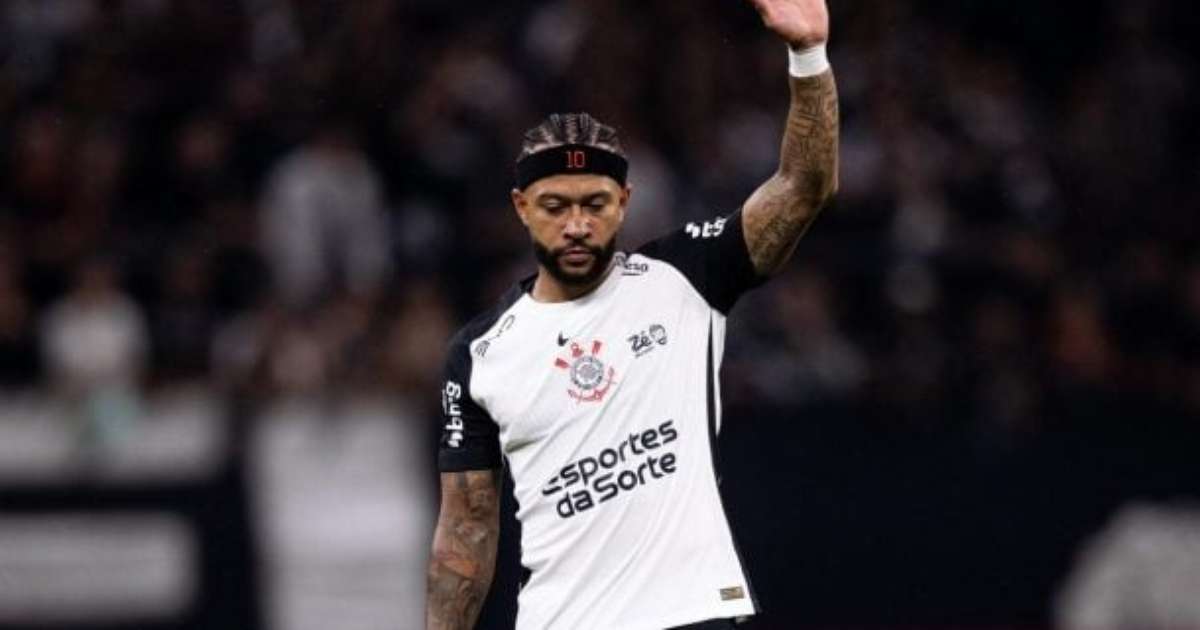 Memphis Depay enfrentará um afastamento de quatro semanas e desfalcará o Corinthians
