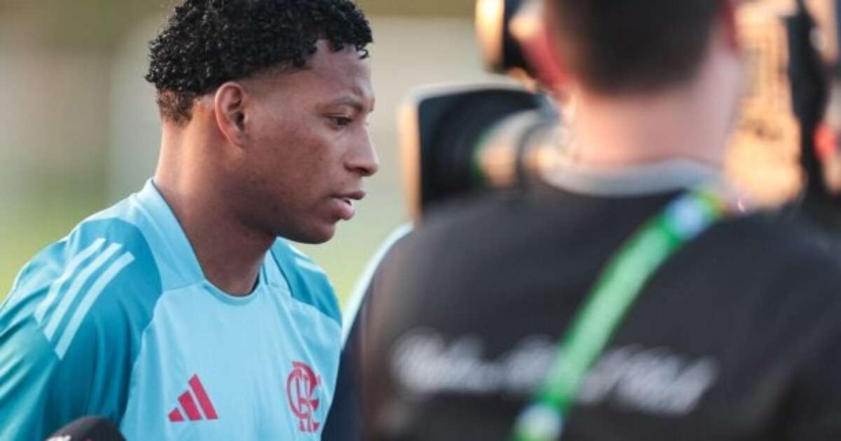 Desentendimento nas Redes: Plata se Distancia do Flamengo após Exposição de Bastidores