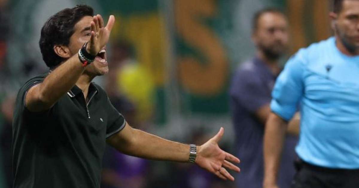 Palmeiras Reforça Exigências a Abel Após Expulsão e Alvo no STJD