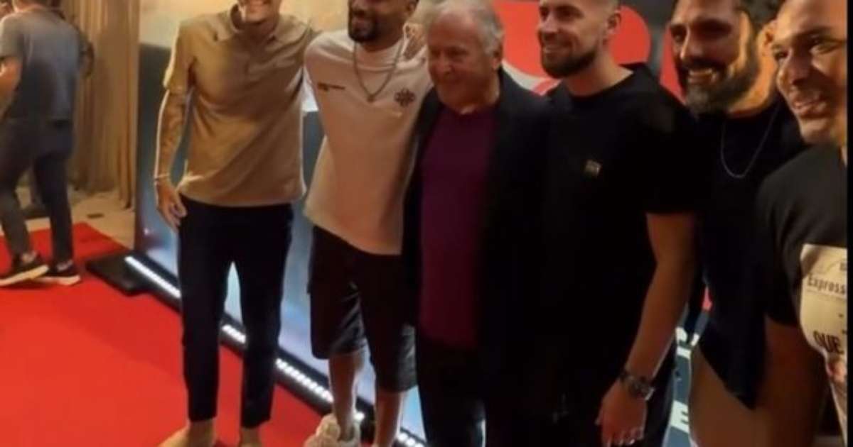 Zico Revela Suas Memórias em Documentário Celebrando sua Trajetória no Flamengo