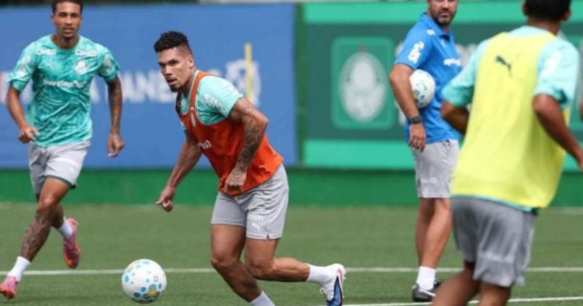 Paulinho avança em recuperação e Abel conta com disputa na lateral do Palmeiras