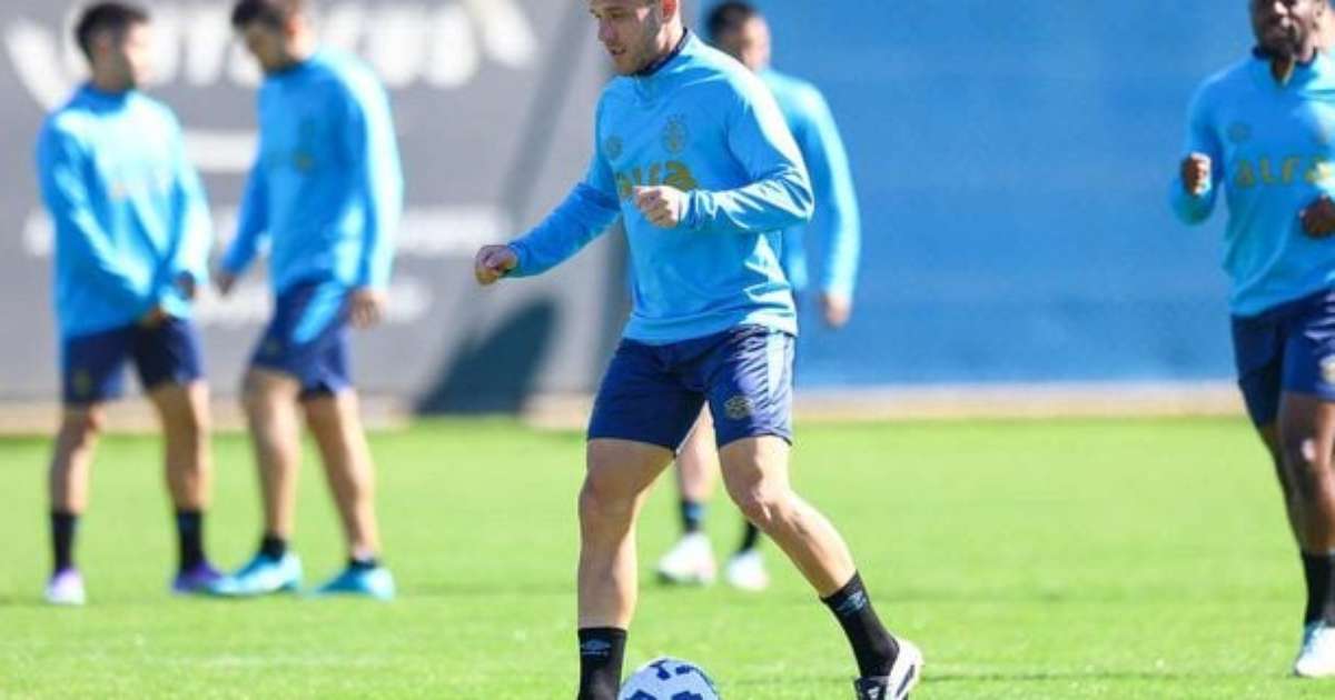 Arthur é dúvida e pode desfalcar o Grêmio em duelo decisivo contra o Palmeiras