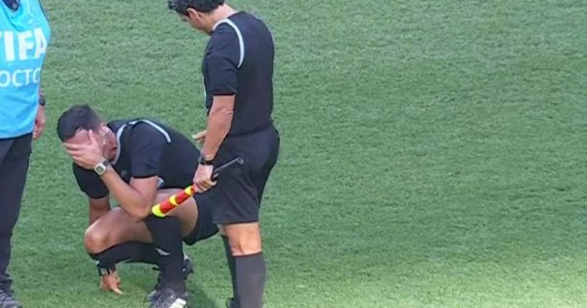 Árbitro da repescagem da Copa do Mundo se contunde em partida do Palmeiras