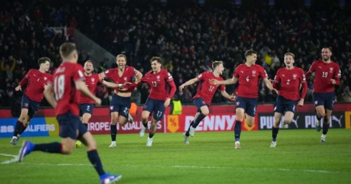 Chéquia retorna ao auge do futebol após 20 anos