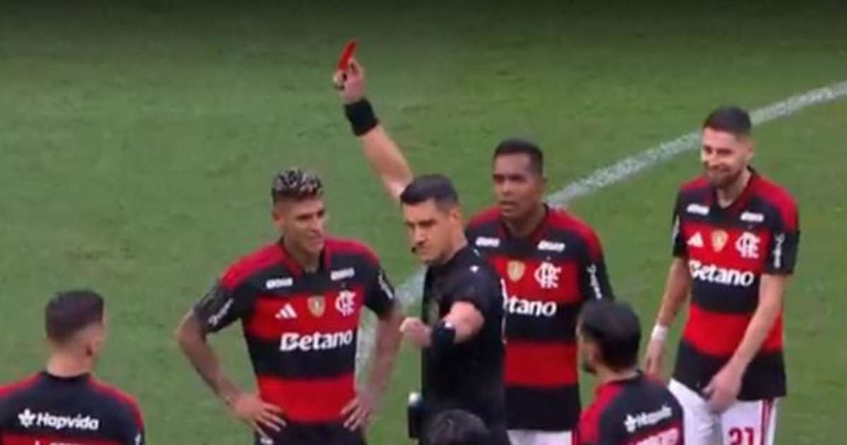 Carrascal Punido com Suspensão Após Controvérsia na Supercopa do Brasil contra o Flamengo