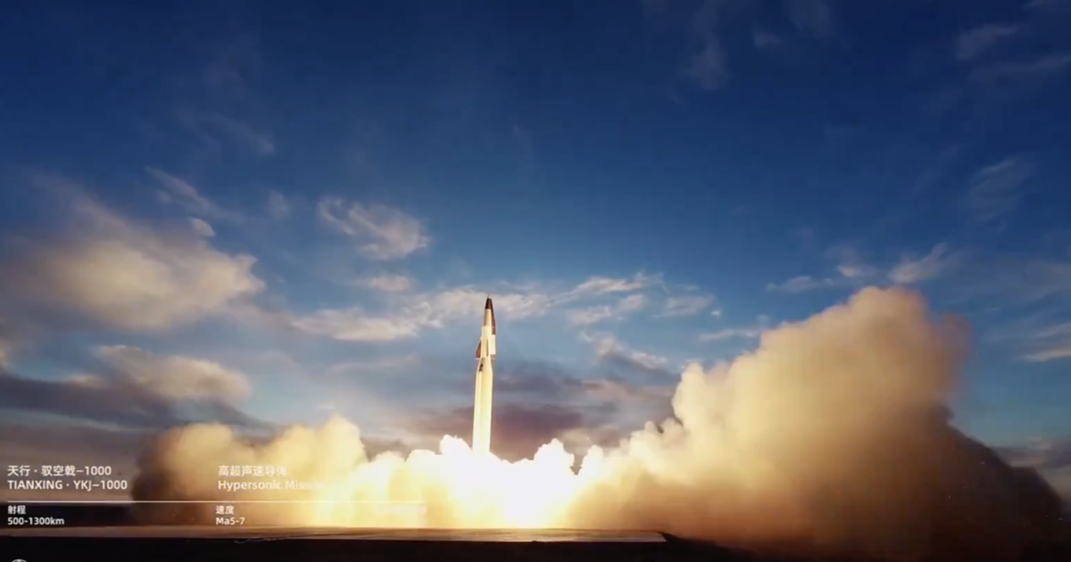 China está superando EUA com estratégia simples: fabricar mísseis hipersônicos ao preço de um Tesla