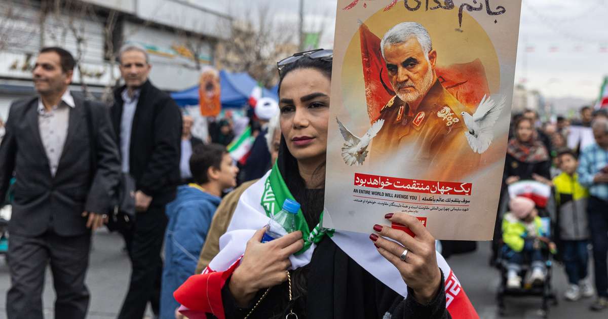 Agentes dos EUA prendem parentes de Qassem Soleimani, do Irã, após revogarem seus green cards