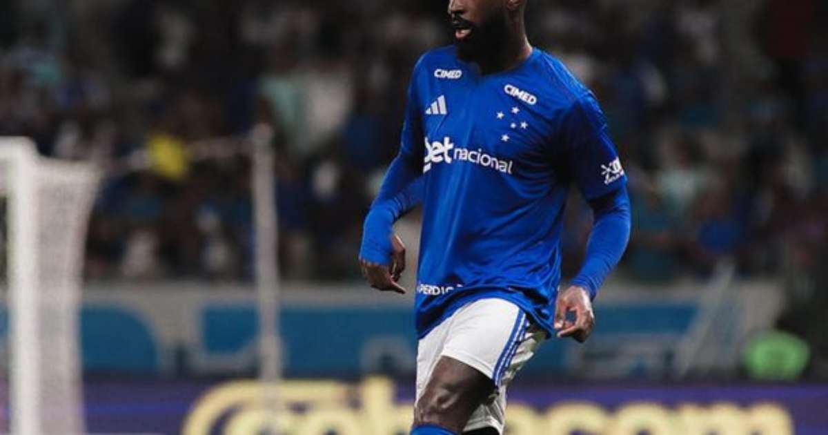 Gerson, do Cruzeiro, garante empenho para melhorar desempenho em campo