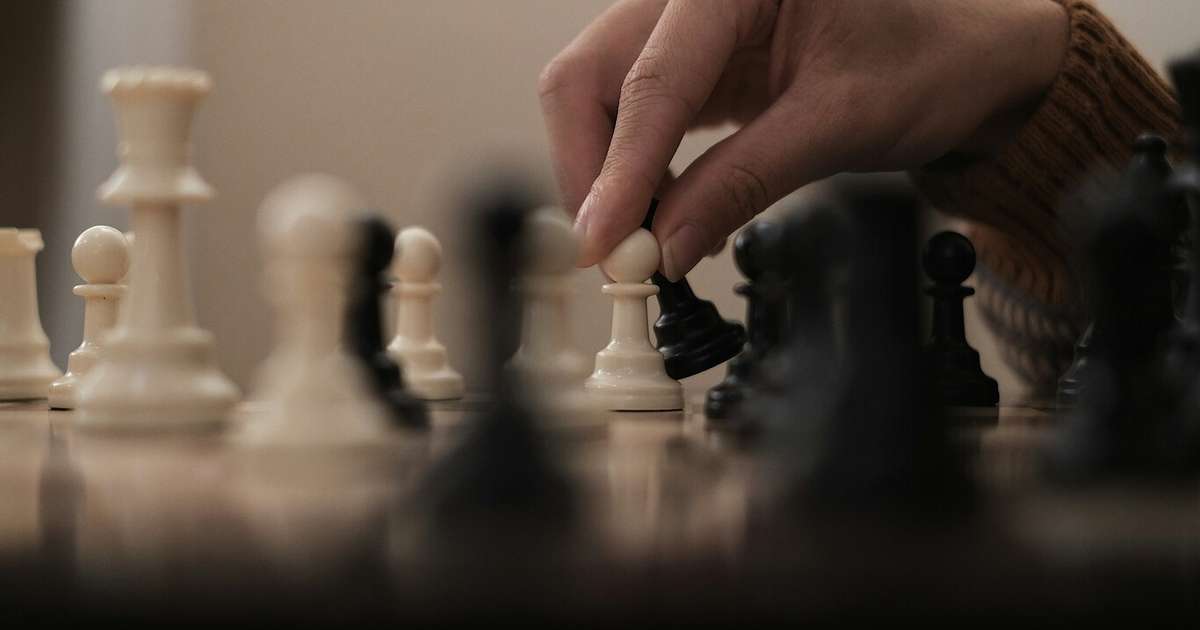 A IA é tão boa jogando xadrez que está mudando a forma como os próprios humanos jogam