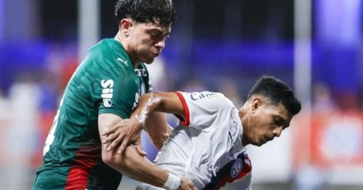 Palmeiras supera o Bahia com gol decisivo nos últimos instantes e amplia liderança no campeonato