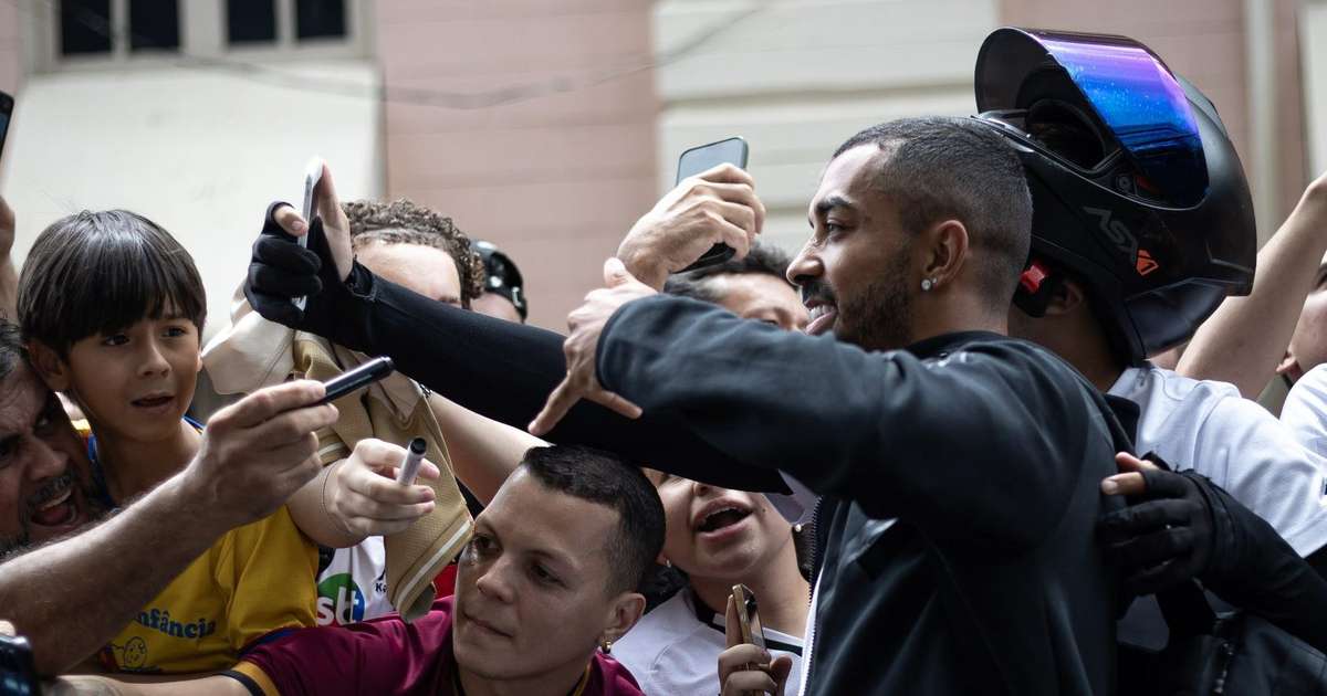 Vasco é recebido com festa em Belém e pode ter mudanças para enfrentar o Remo