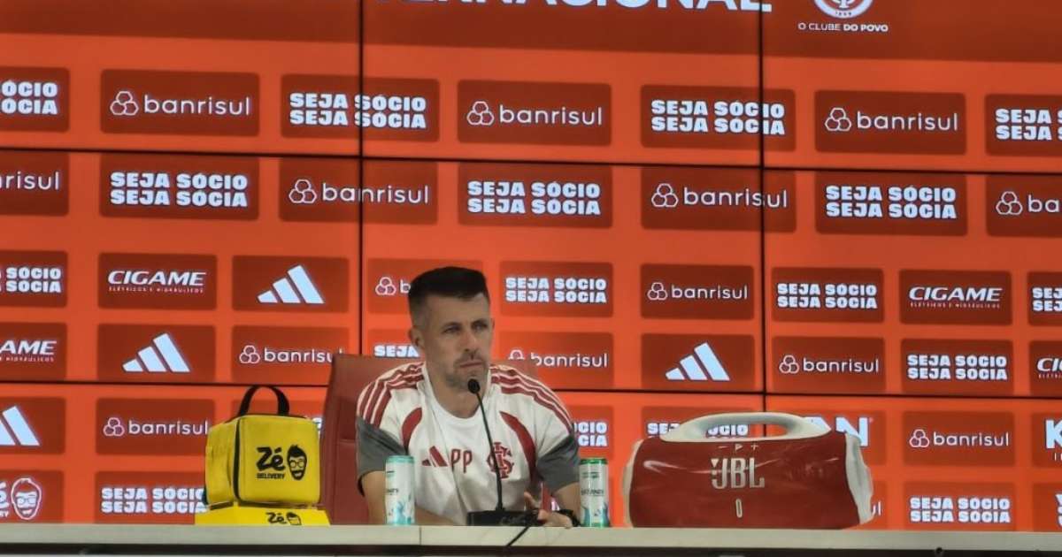 Pezzolano comenta sobre busca por equilíbrio