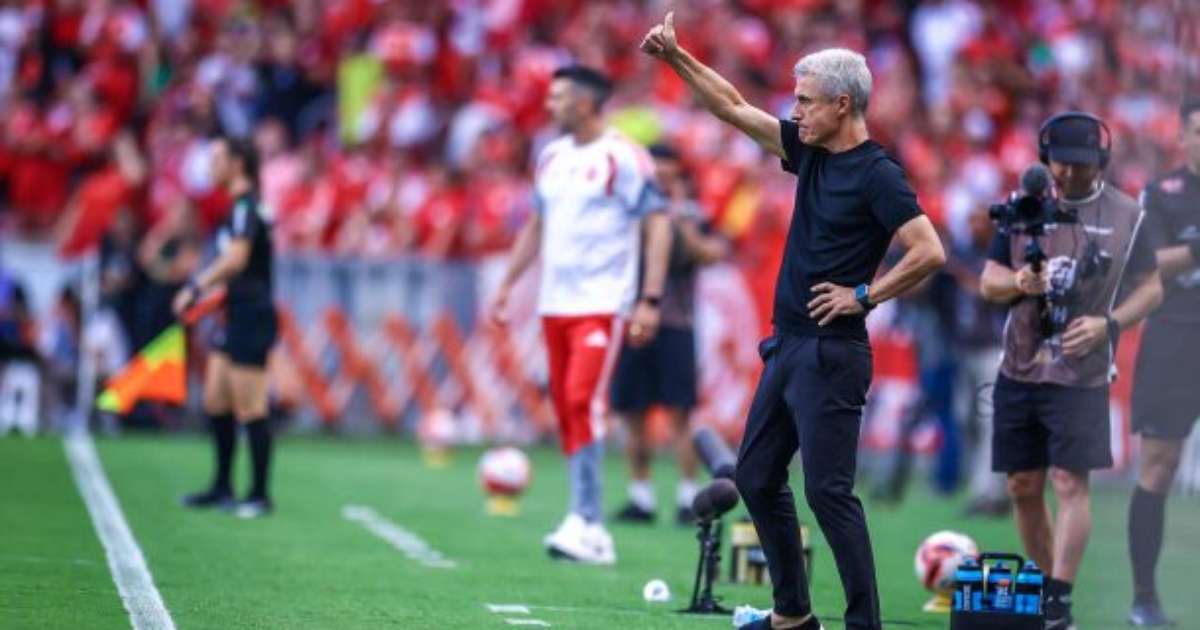 Castro Avalia: Grêmio Precisa Evoluir para Embalar Vitórias