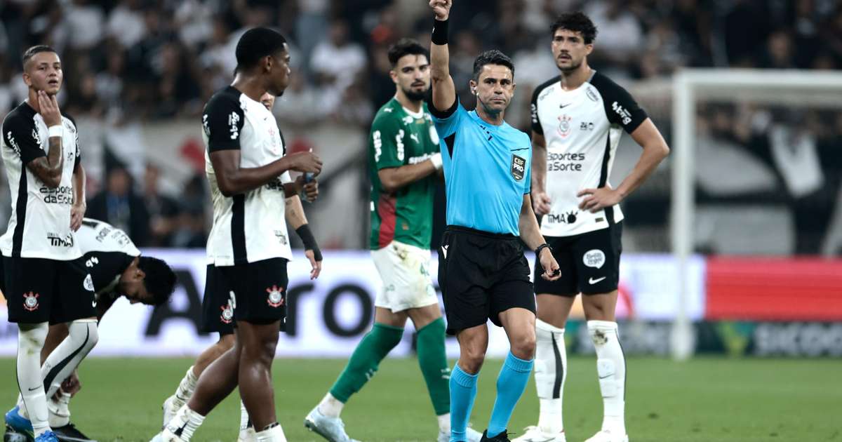 Craque Neto defende jogador do Corinthians após expulsão por gesto impróprio: 