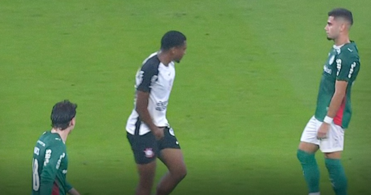 Jogador do Corinthians Recebe Cartão Vermelho Após Gestos Provocativos em Clássico Contra o Palmeiras