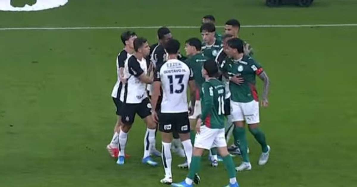 Confronto em Campo: Tensão Entre Jogadores e Funcionários de Corinthians e Palmeiras Durante Jogo