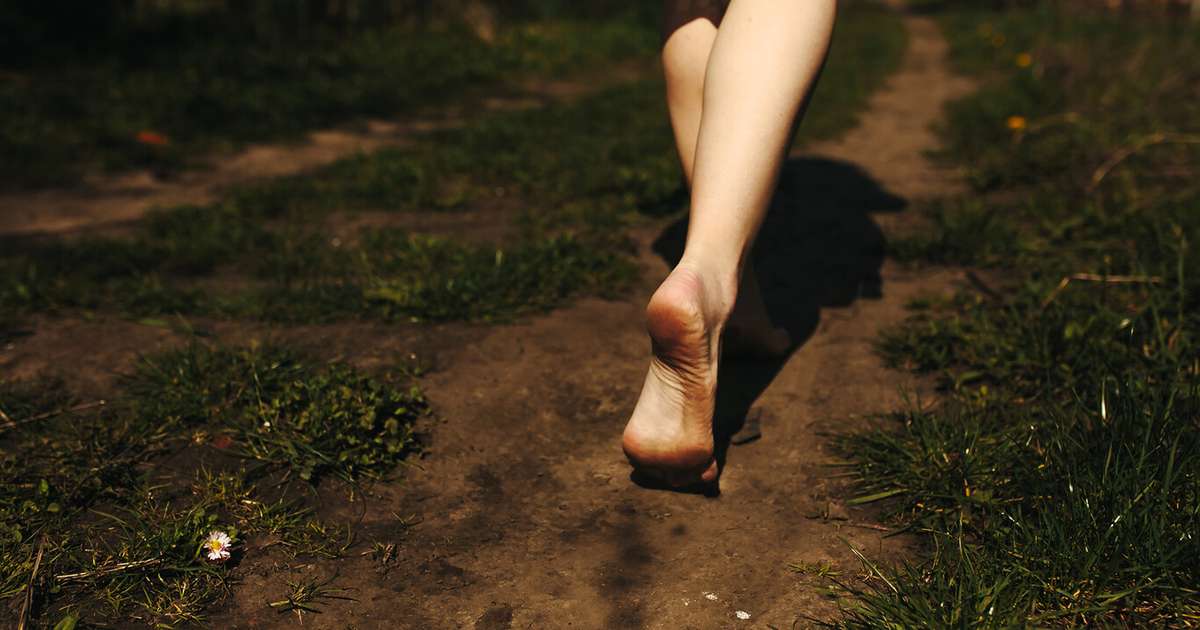 Chegamos ao limite absoluto da tecnologia em calçados para caminhada: nova obsessão é tirá-los